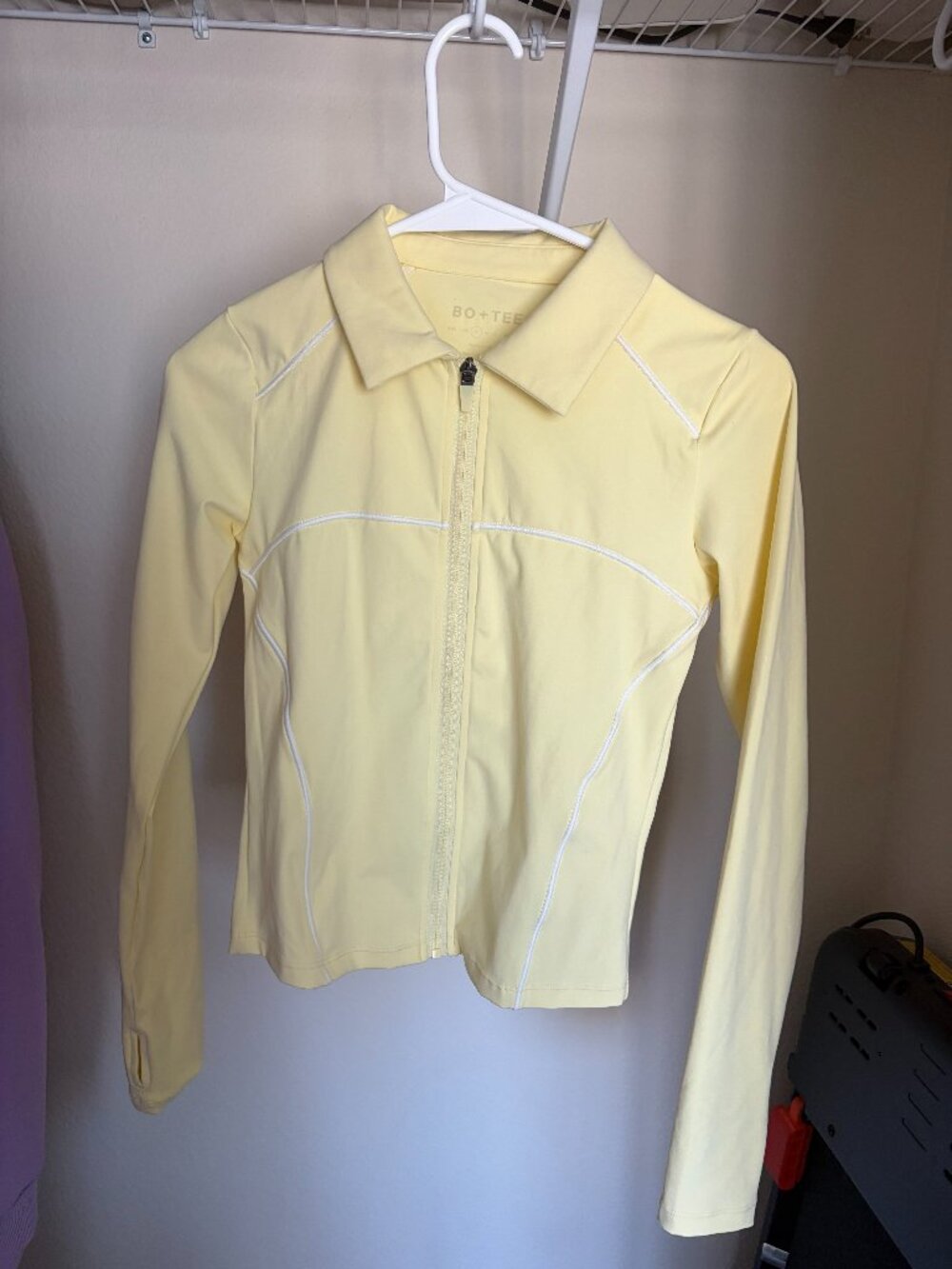Bo+Tee Soft Active Contrast Zip-Up Jacket in Lemon Yellow - Size S - Picture 3 of 6